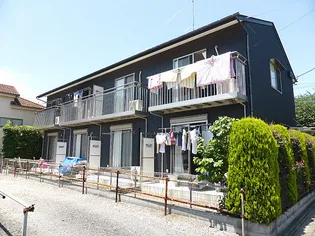 メゾーネクローバーの外観