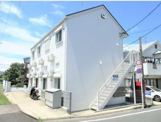 神奈川県横浜市金沢区六浦1【アパート】の外観