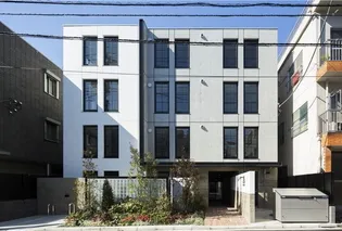 東京都文京区白山2【マンション】の外観