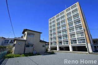 アップウェル中央【4階】の外観