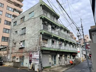 東京都新宿区山吹町【マンション】の外観