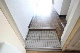 ナッツクラッカー【5階】の玄関