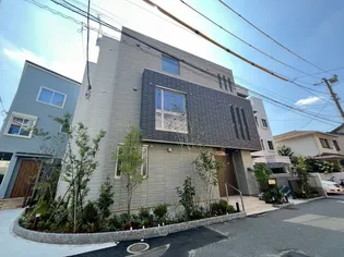 エクラージュ目白【3階】の外観