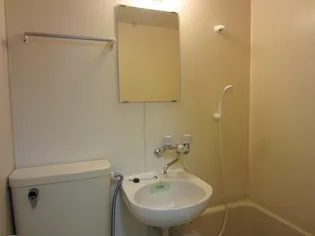 ヒルズ額原 2【1階】の内装