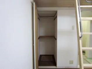 ヒルズ額原 2【1階】の内装