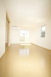 HOUSE・2【2階】の居間