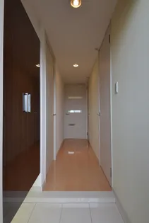 BUREEDS大橋【5階】の玄関