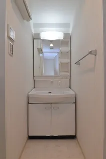 BUREEDS大橋【5階】の内装