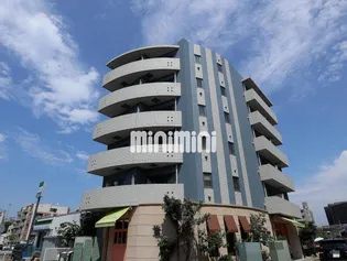 ベニシアの画像