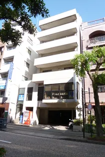 プラス ドゥ カネガエの画像