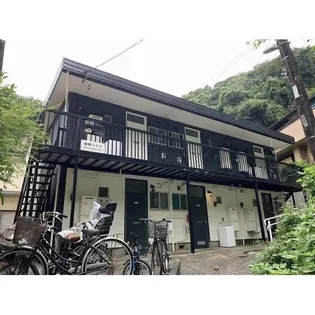 神奈川県逗子市山の根2【アパート】の外観
