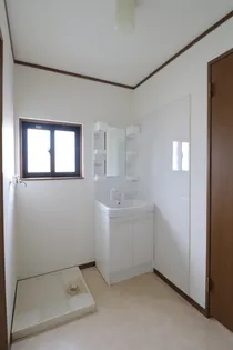 ネーブルうらやしき B棟【3階】の内装