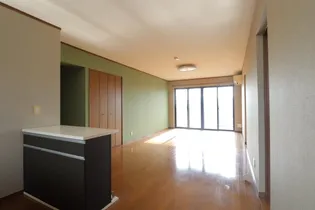 ネーブルうらやしき B棟【3階】の居間