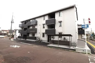 新潟県長岡市千手3【アパート】の外観