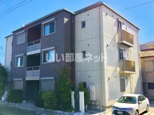 モンシャトー【2階】の外観