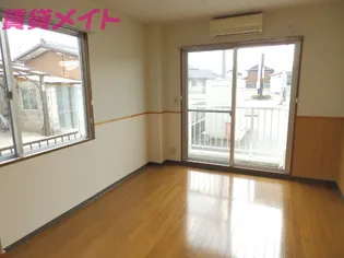 サンライフ高浜【1階】の居間