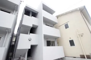 アイランドビル24【1階】の外観