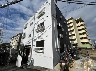 大阪府枚方市禁野本町1【マンション】の外観