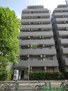 東京都新宿区若松町【マンション】の外観