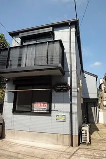 フラット野沢 NO.3【2階】の外観