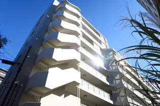ディクオーレ仙川【5階】の外観