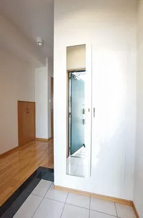 ヴィルヌーブ銀河II【2階】の玄関