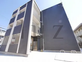 美アベニール【3階】の外観