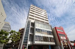 岡山県岡山市北区錦町【マンション】の外観