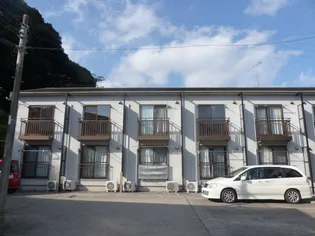 ロイヤルパレス【1階】の外観