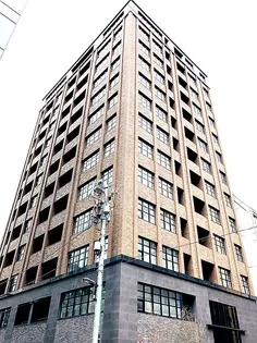 東京都千代田区内神田1【マンション】の外観