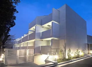 東京都世田谷区北沢3【マンション】の外観