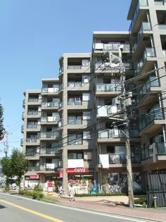 ロワール末長台【6階】の外観