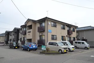 シュペルノーヴァA【1階】の外観