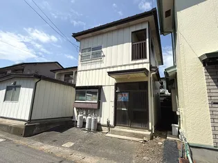 青森県八戸市売市2【一戸建】の外観