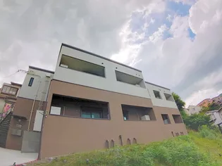ガーデン花屋敷【1階】の外観