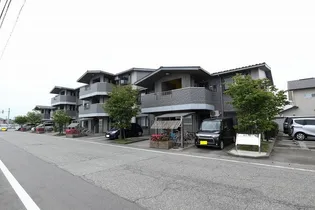 ベッラ・フィレンツェ【3階】の外観