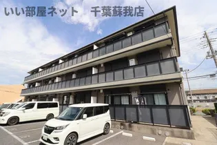 メゾンドォ渕谷 AB【1階】の外観