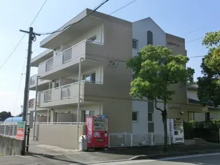 メゾンポピュレール【1階】の外観