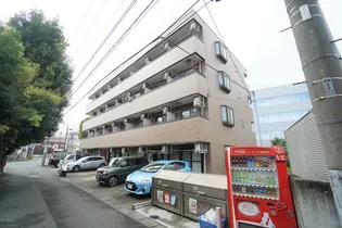 アーク登戸【3階】の外観