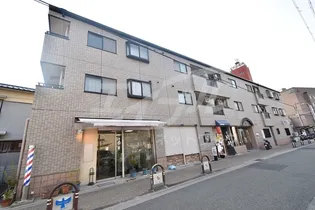 ノアーズアーク千里山田【3階】の外観