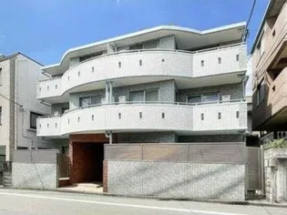 クレストコートの画像