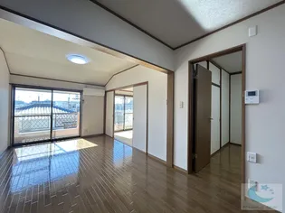 シャトーA Tの画像