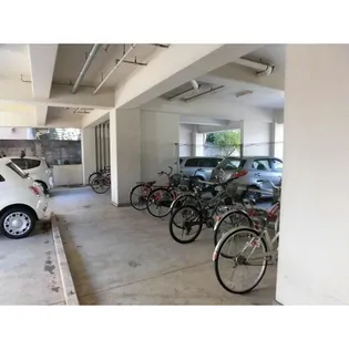 クレサンバレーの画像