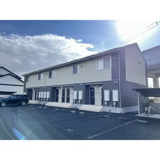 クレディ【1階】の外観