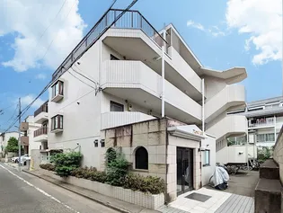 プリュメゾン駒沢【1階】の外観