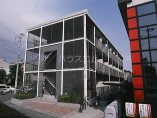 レオパレスシャルム【3階】の外観