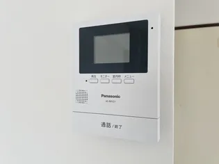 センチュリー21 別館【2階】の内装