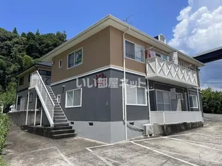 フローラル古城 B棟【1階】の外観