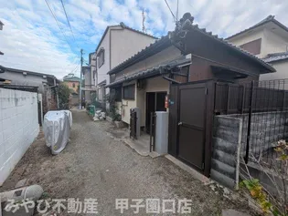 兵庫県尼崎市大島1【一戸建】の外観