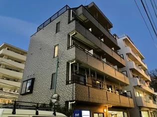 アルブル【4階】の外観